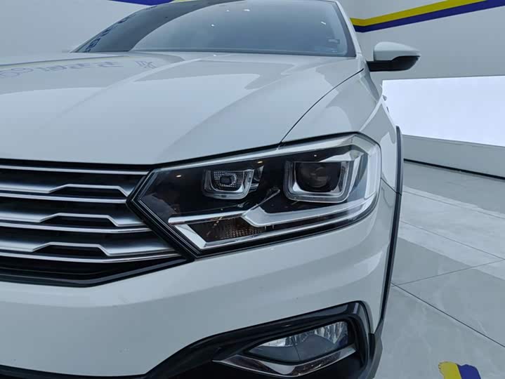 Volkswagen C-TREK (2020)