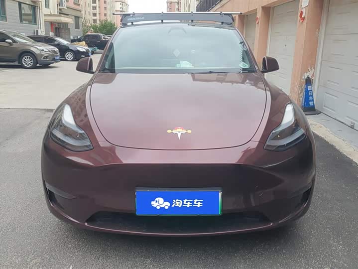 Tesla Model Y Long Range