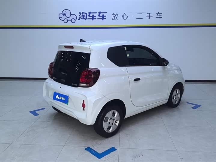 Roewe Clever 302 km New 4-Seater Super (2021)