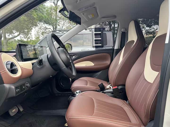 Wuling Bingo 333 км Yuexiang