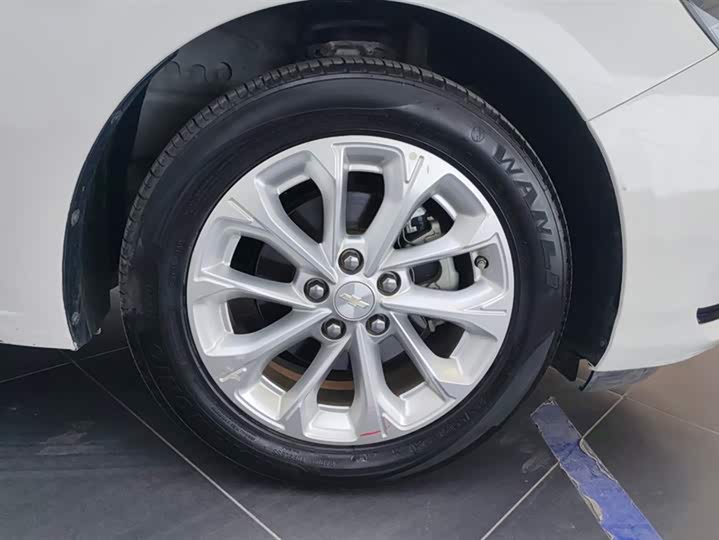 Chevrolet Cruze 1.5 DCT Enjoy