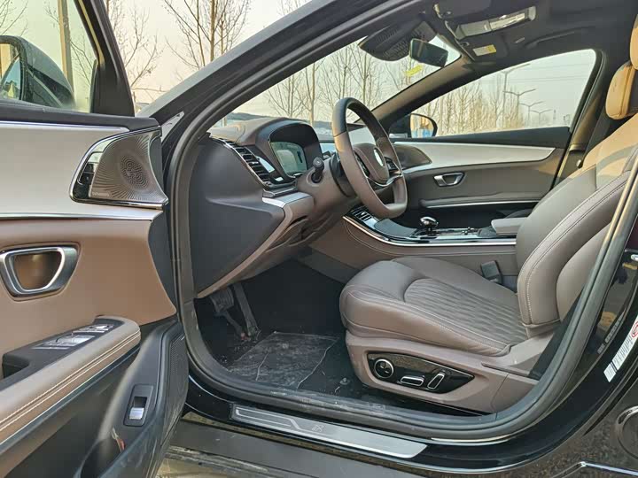 BYD Han DM-i 125 km Comfort