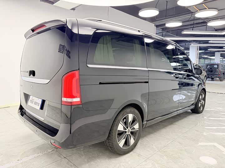 Mercedes-Benz V-Class 2022 V 260 Premium