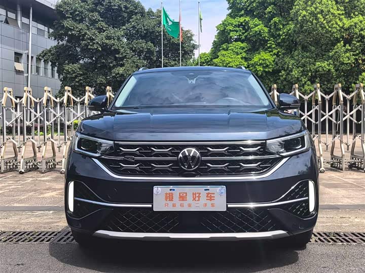 Volkswagen Tayron X