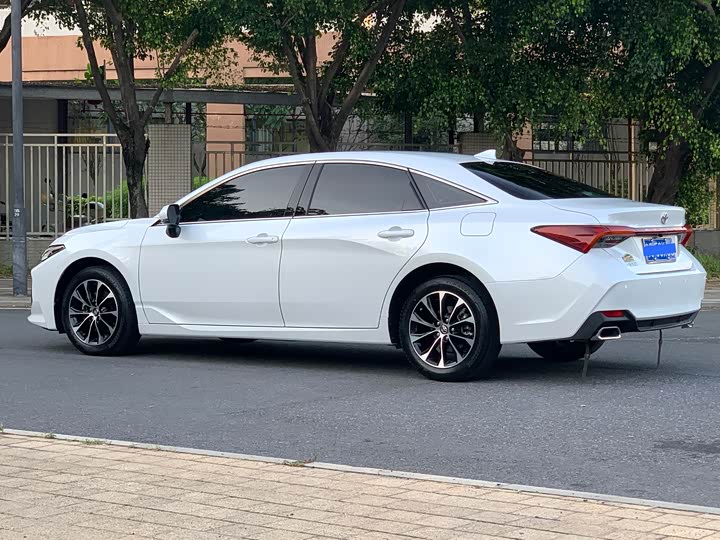 Toyota Avalon