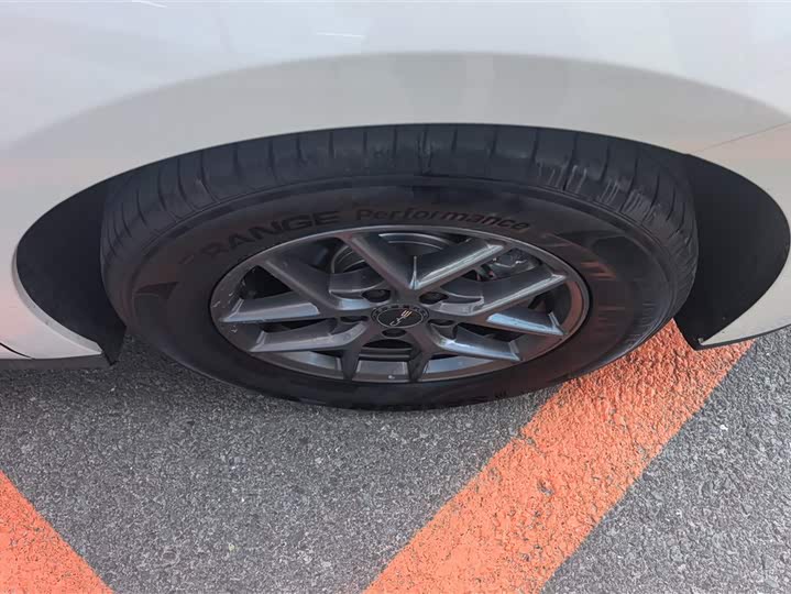 BYD Seal 06 NEV DM-i 80 km Luxury