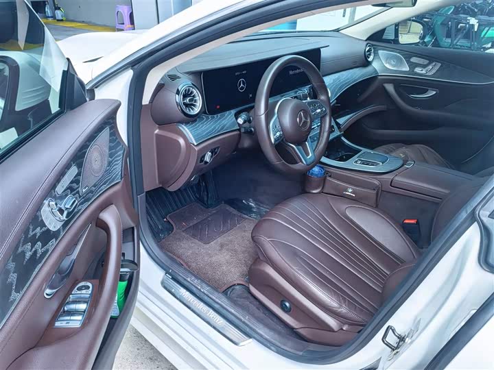 Mercedes-Benz CLS 300 Dynamic