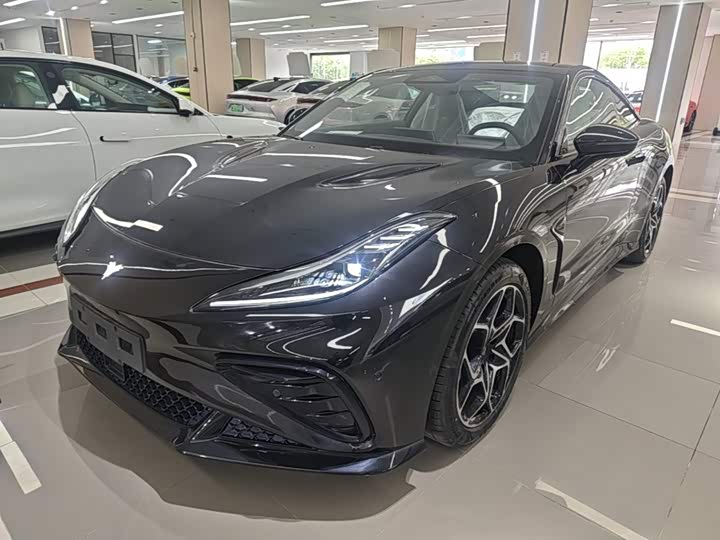 Hozon Neta GT 560