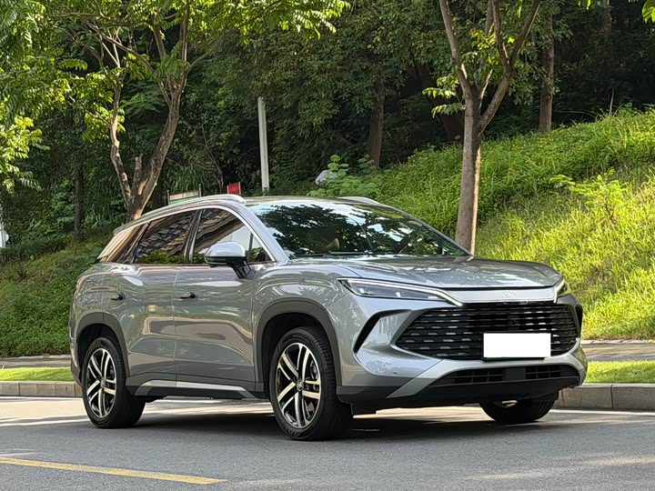 BYD Song L DM-i 112 km Beyond