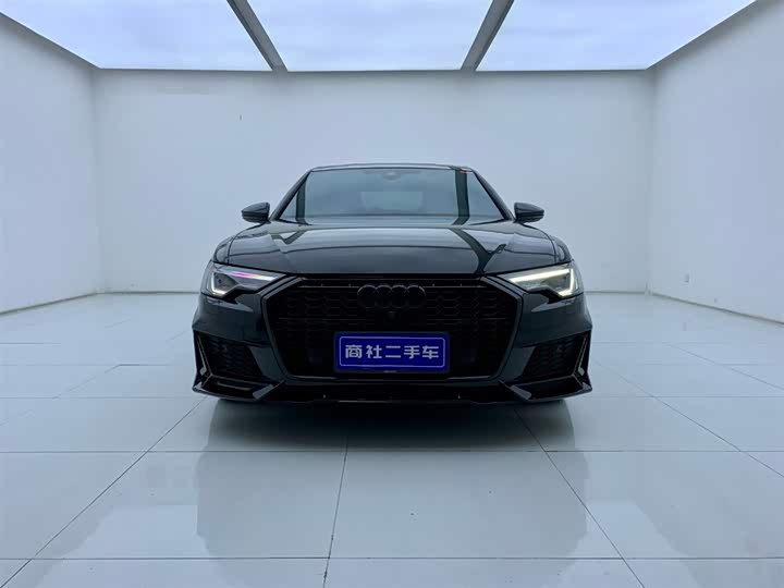 Audi A6L 40 TFSI Luxury Dynamic