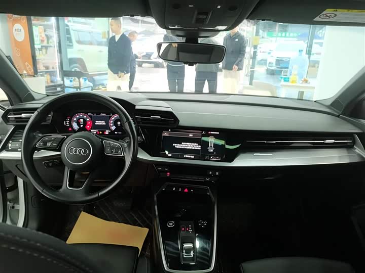 Audi A3L Limousine 35 TFSI Style Sport