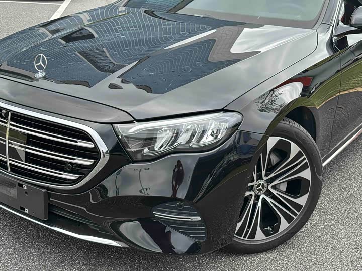 Mercedes-Benz E-Class Facelift E 300 L Luxury