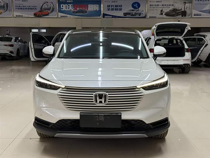 Honda Vezel 1.5 CVT Tech