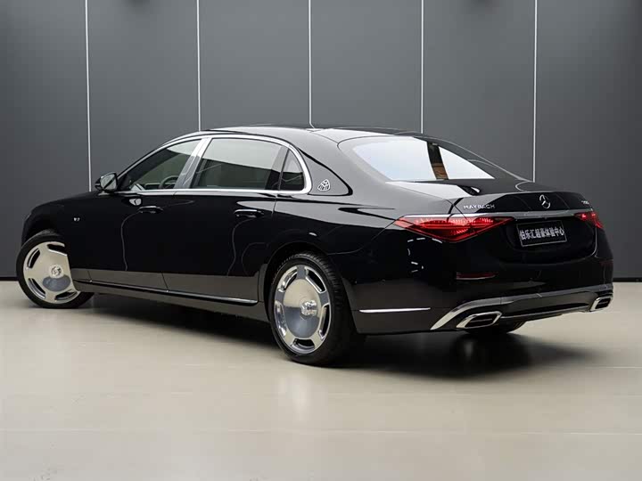 Mercedes-Maybach S-Class