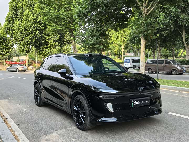Zeekr 7X 75 kWh