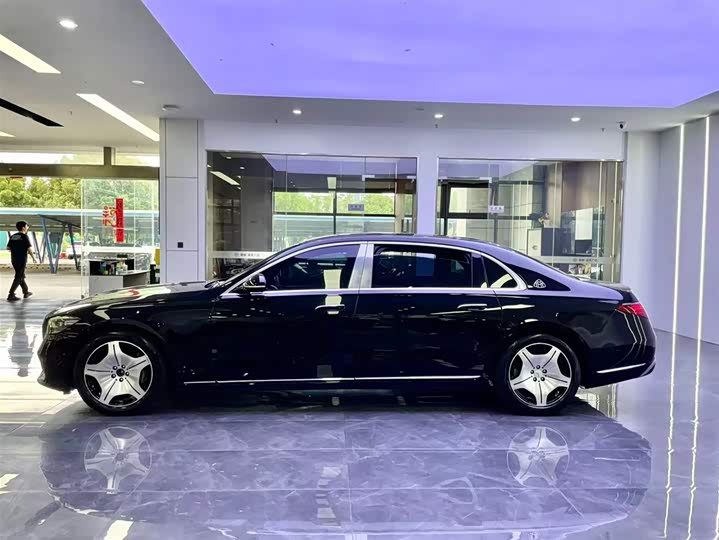 Mercedes-Maybach S-Class