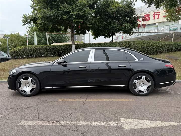 Mercedes-Maybach S-Class