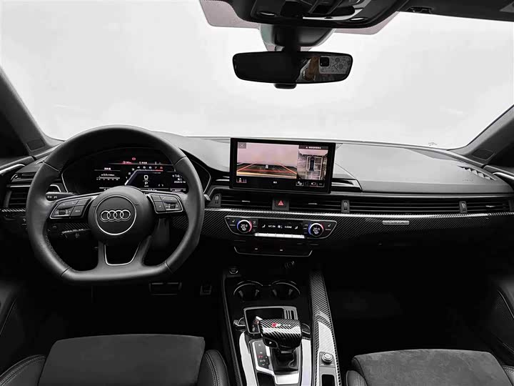 Audi A4L 45 TFSI quattro Zhenxuan Dynamic