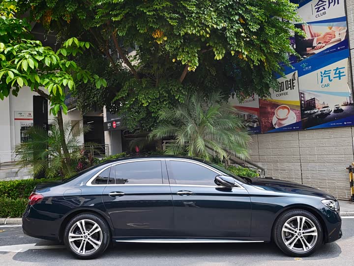 Mercedes-Benz E-Class facelift II E 260 L Sport