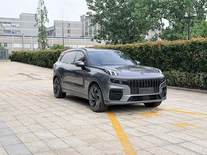 Lynk & Co Lynk & Co09