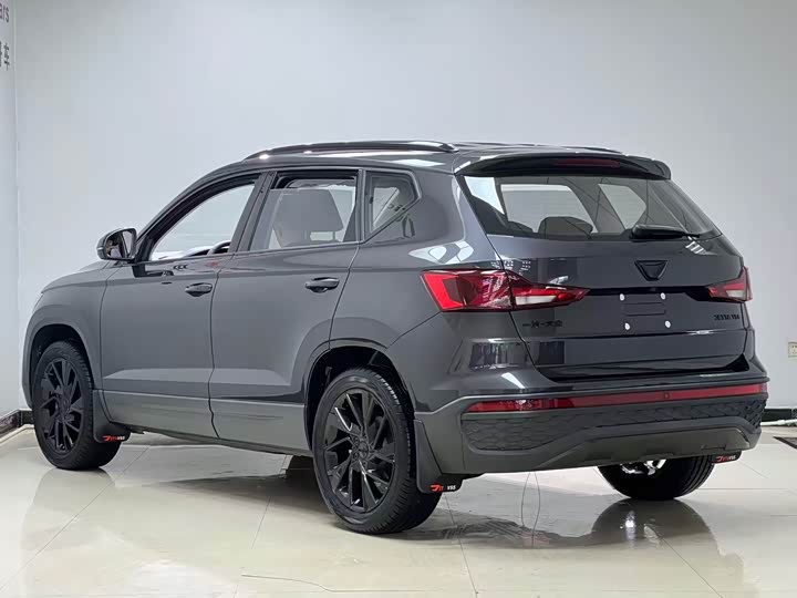 Volkswagen Jetta VS5