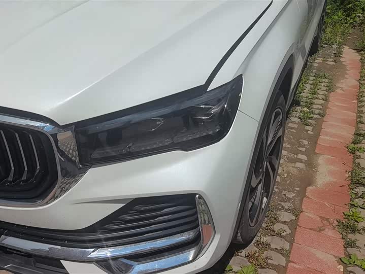 Geely Xingyue L
