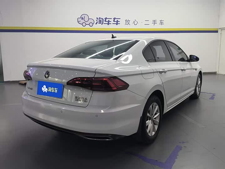 Volkswagen Bora 2021