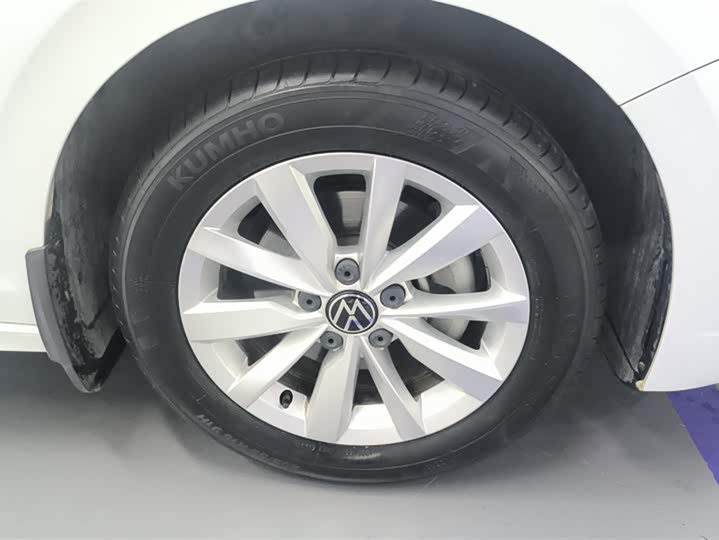 Volkswagen Bora 2021