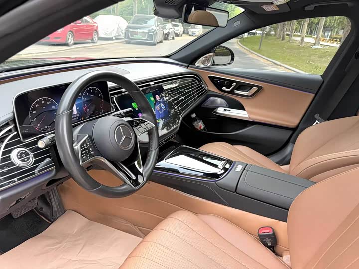 Mercedes-Benz E-Class 2024 E 260 L