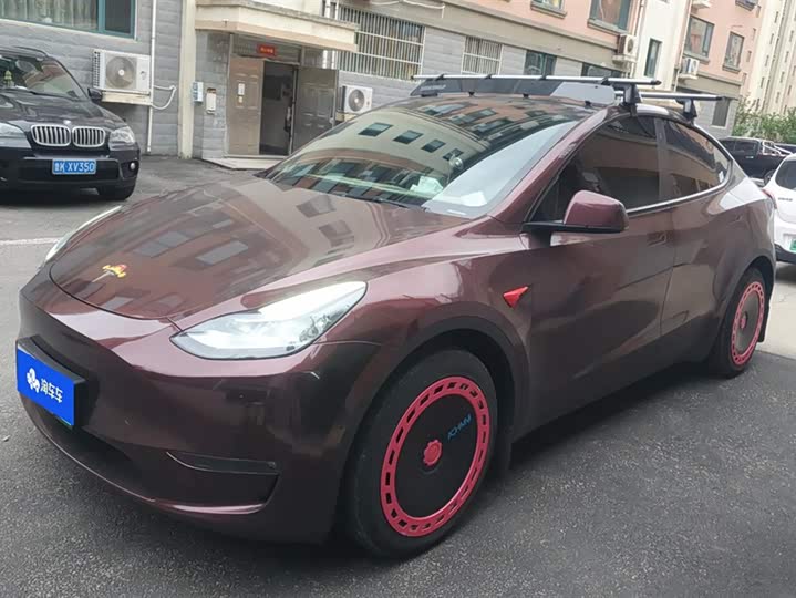 Tesla Model Y Long Range