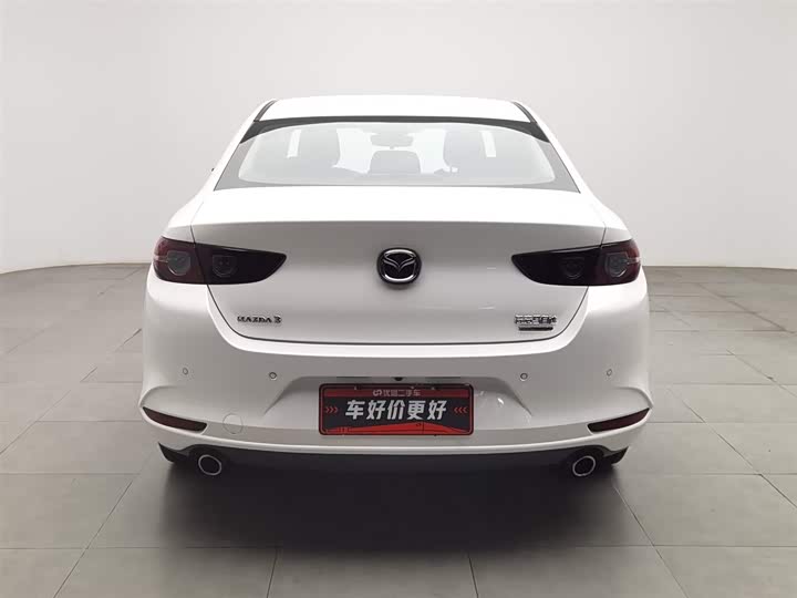 Mazda 3 Axela 2023