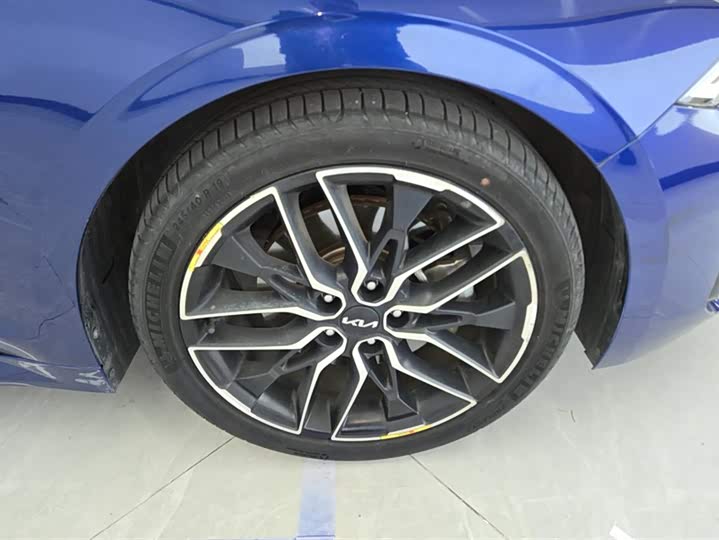 Kia KiaK5 2021