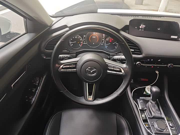 Mazda 3 Axela 2021