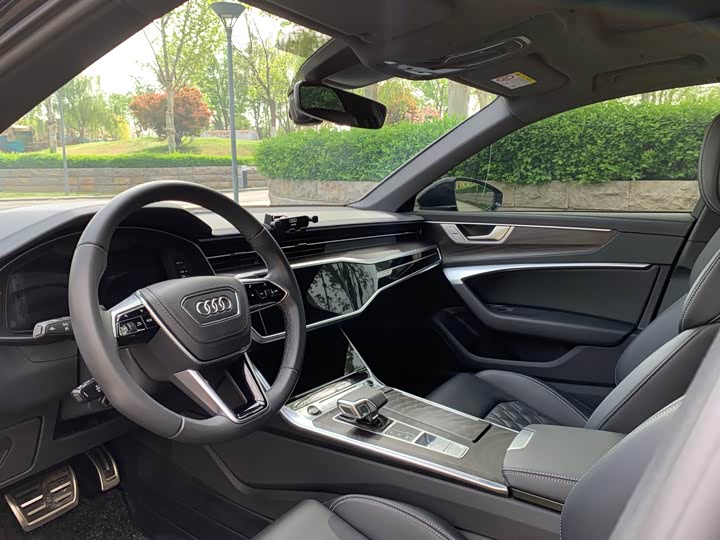 Audi A6L 45 TFSI quattro Premium Dynamic