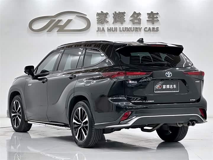 Toyota Crown Kluger