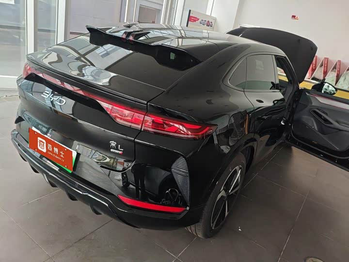BYD Song L