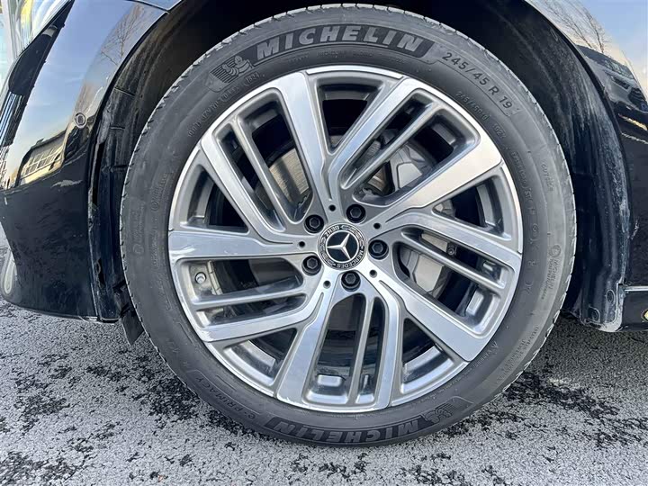 Mercedes-Benz E-Class E 300 L Fashion