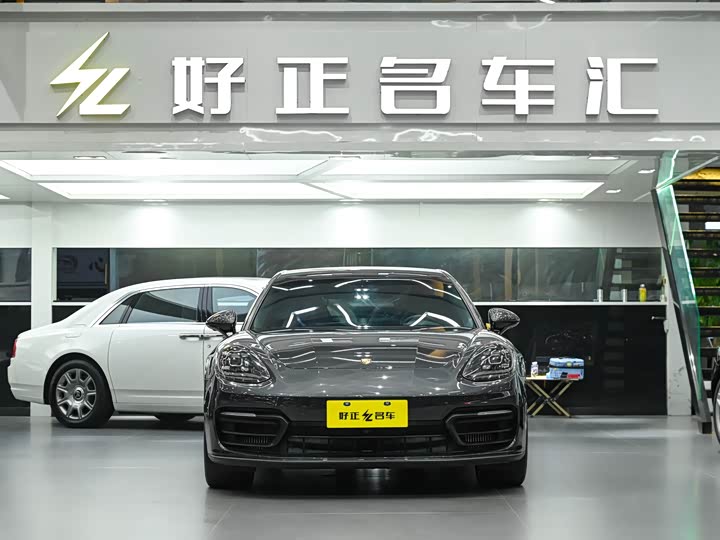 Porsche Panamera