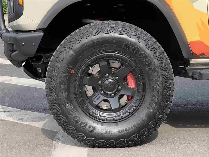 Ford Bronco