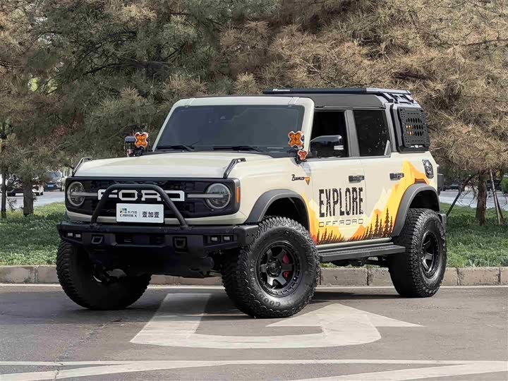 Ford Bronco