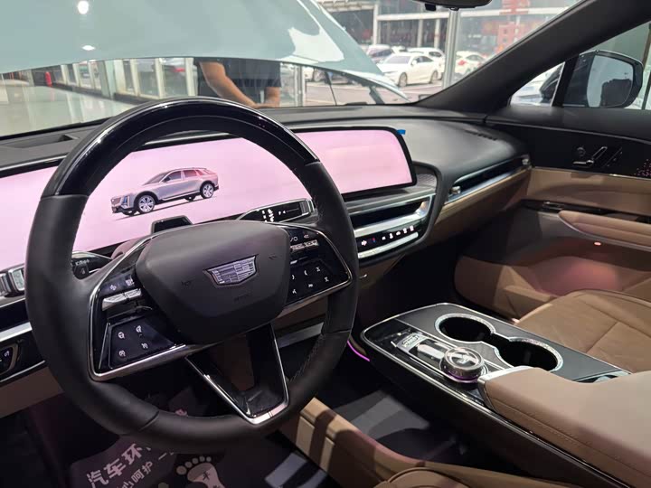 Cadillac IQ Lyriq