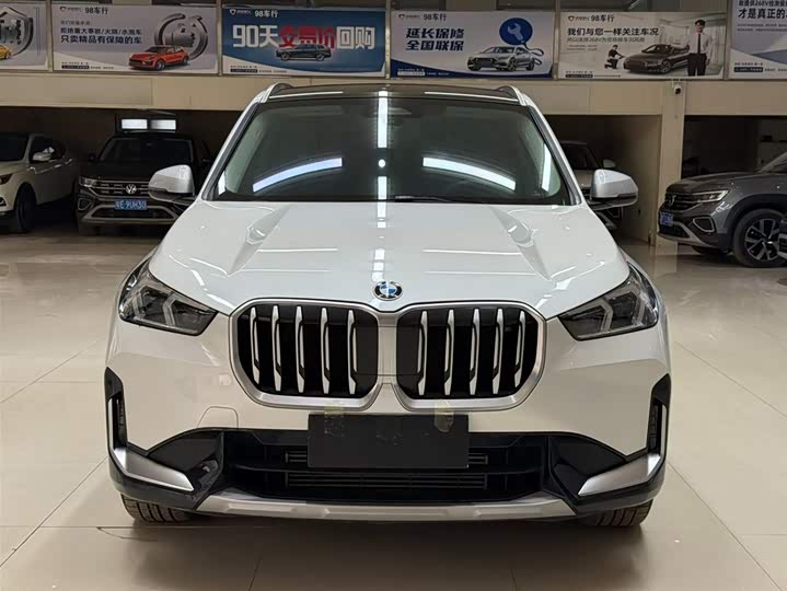 BMW X1 s Drive20Li X Design Package