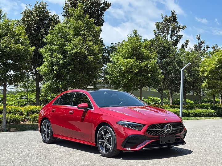 Mercedes-Benz A-Class A 200 L Fashion (2024 Facelift)