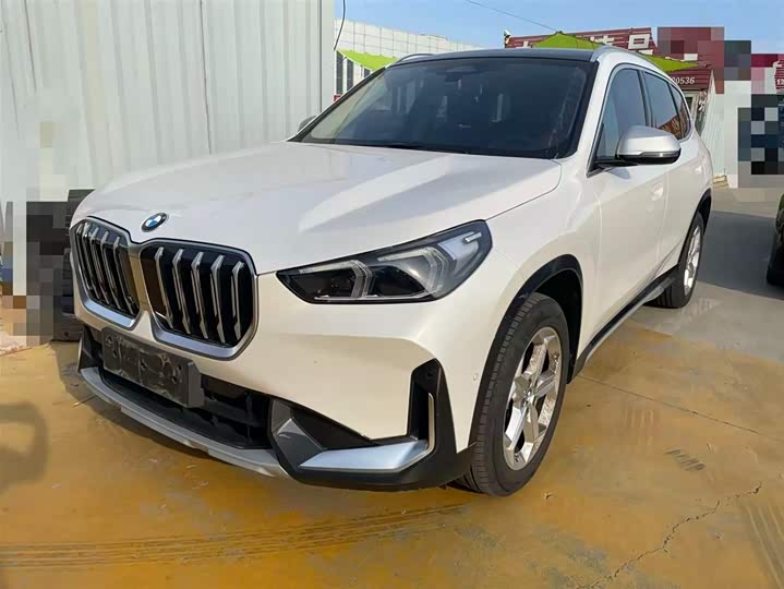 BMW X1 s Drive20Li X Design Package