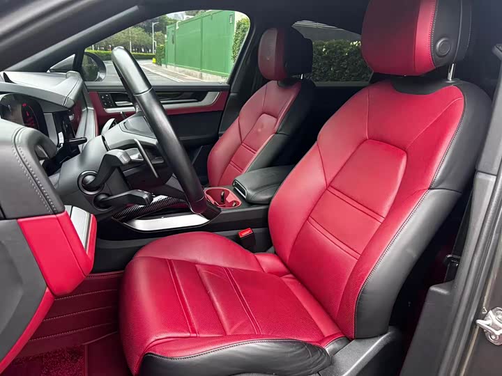 Porsche Cayenne Coupé