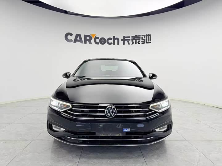 Volkswagen Magotan 2020