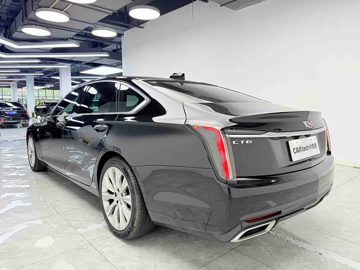 Cadillac CT6 28T Premium