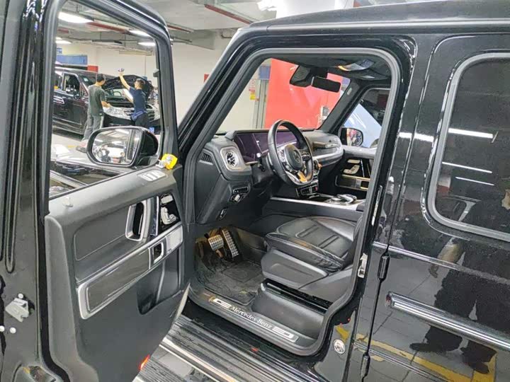Mercedes-Benz G-Class G 500