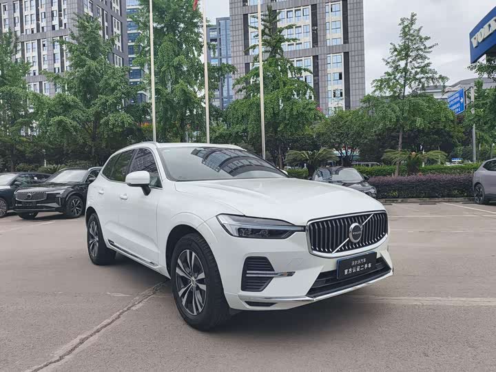 Volvo XC60 B5