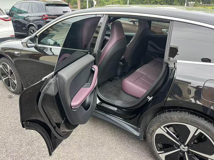 Nio ET5T